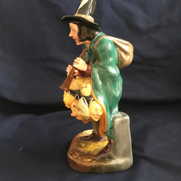 The Mask Seller, Royal Doulton - Picture 4 of 5